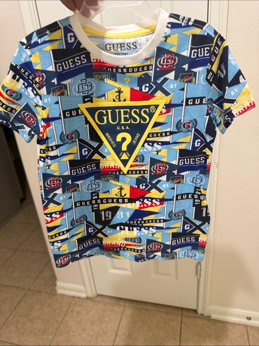 GUESS Short Sleeve Logo Patchwork Tee in Blue, Yellow & Red